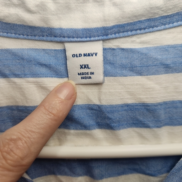Women's Old Navy Blue & White Striped Button Down Shirt Sz XXL - Picture 6 of 6